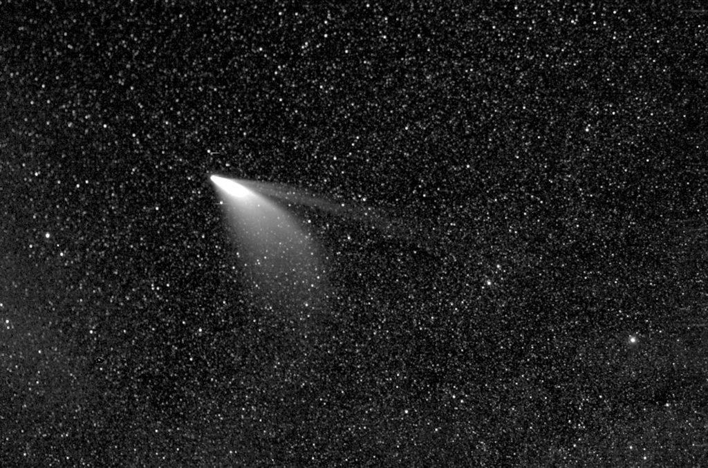 NEOWISE comet NASA - Johns Hopkins APL - Naval Research Lab - Parker Solar Probe - Guillermo Stenborg